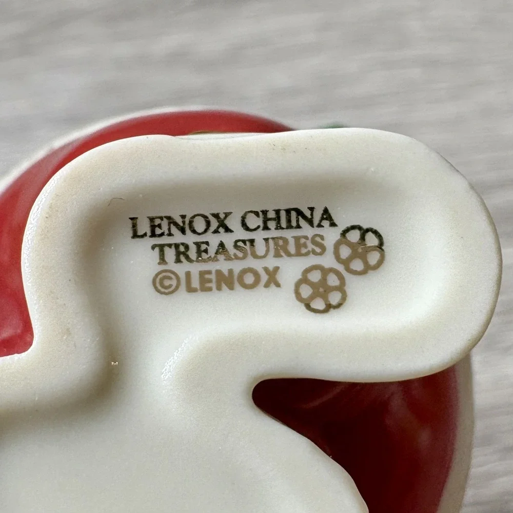 Lenox Treasures Santa Trinket Box. Lenox Treasures Christmas Ornament. EUC.
